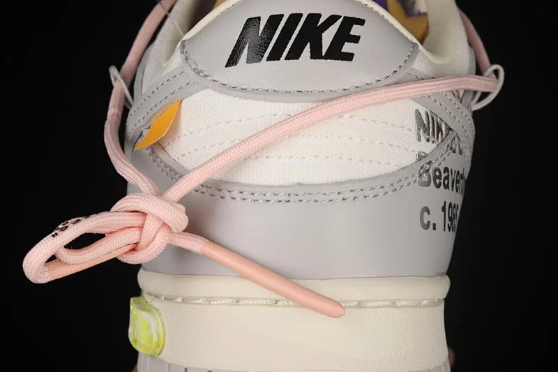 All Categories Nk SB Dunk Series Nk SB Dunk Low Low-top sneakers Pure original version OF x Nk Dunk Low OW Gray SB smashed backboard fashion casual sneakers DM1602-119